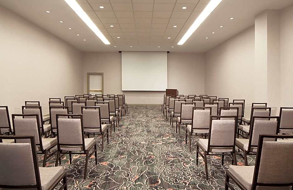 Hilton Atlanta/Marietta Hotel & Conference Center
