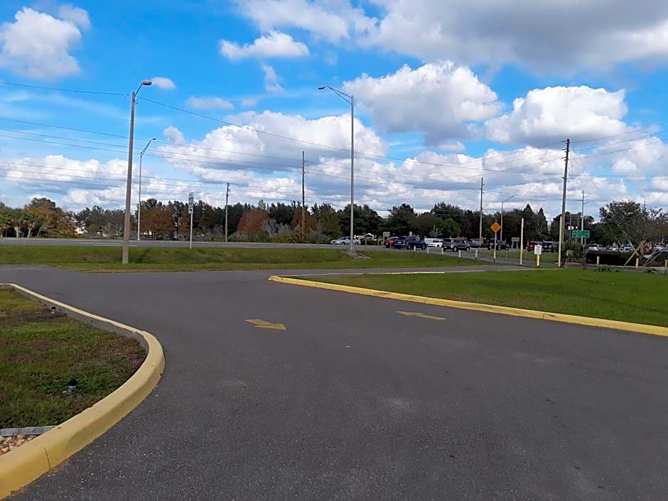 Budget Lodge Mount Dora