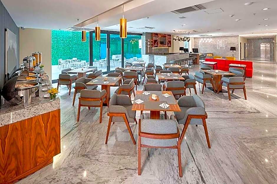 SJ Grand Hotel Monterrey