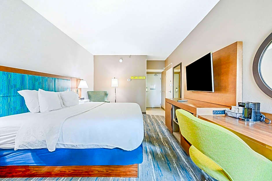 Hampton Inn By Hilton St. Louis/Westport