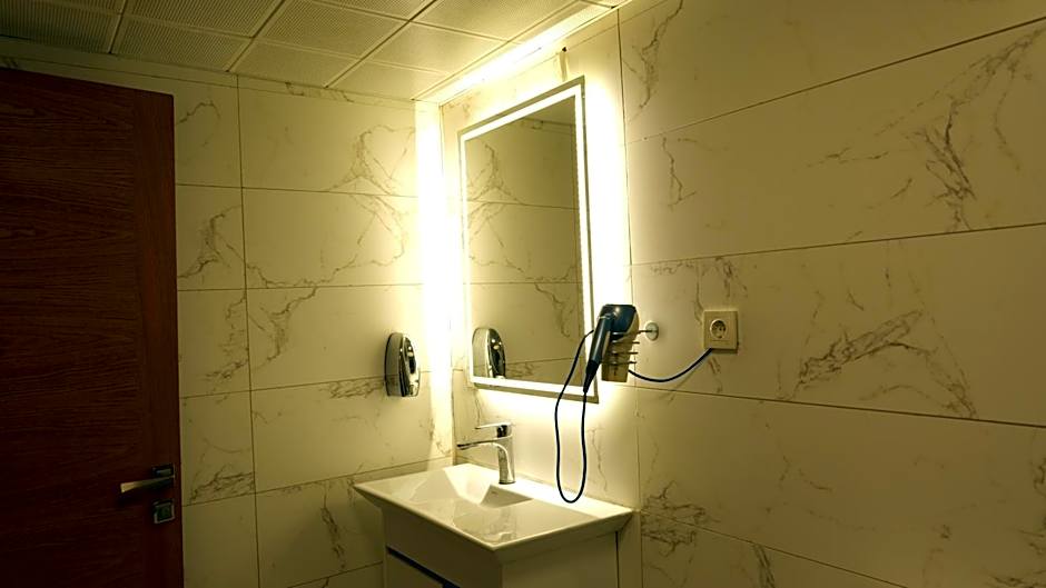 Varyant Hotel