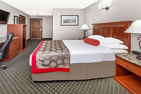 1 Queen Bed, Mobility Accessible Room, Non-Smoking