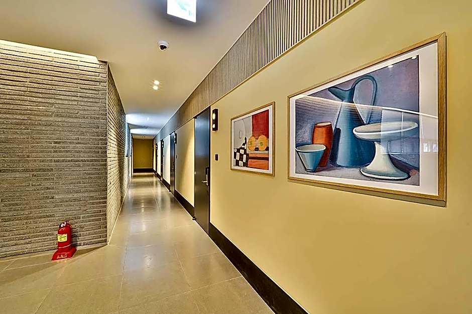 Browndot Signature Hotel