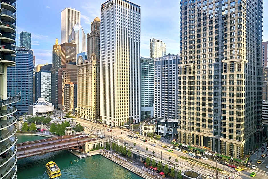 The Westin Chicago River North