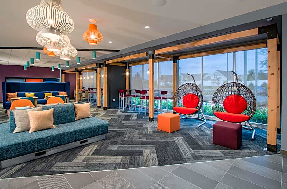 Tru by Hilton Grove City Columbus, OH