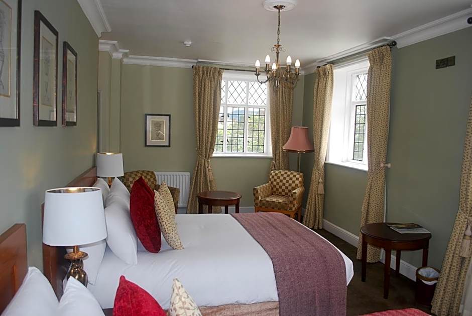 The Radnorshire Arms Hotel