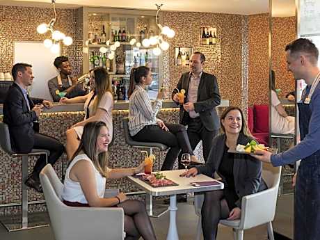 Mercure Vaugirard Paris Porte De Versailles