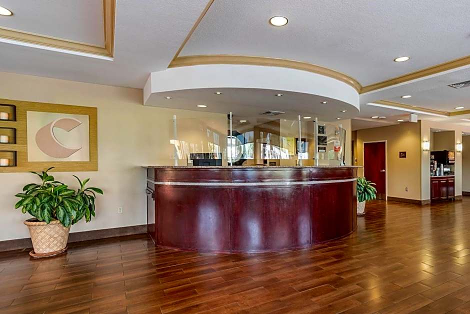 Comfort Suites Biloxi/Ocean Springs