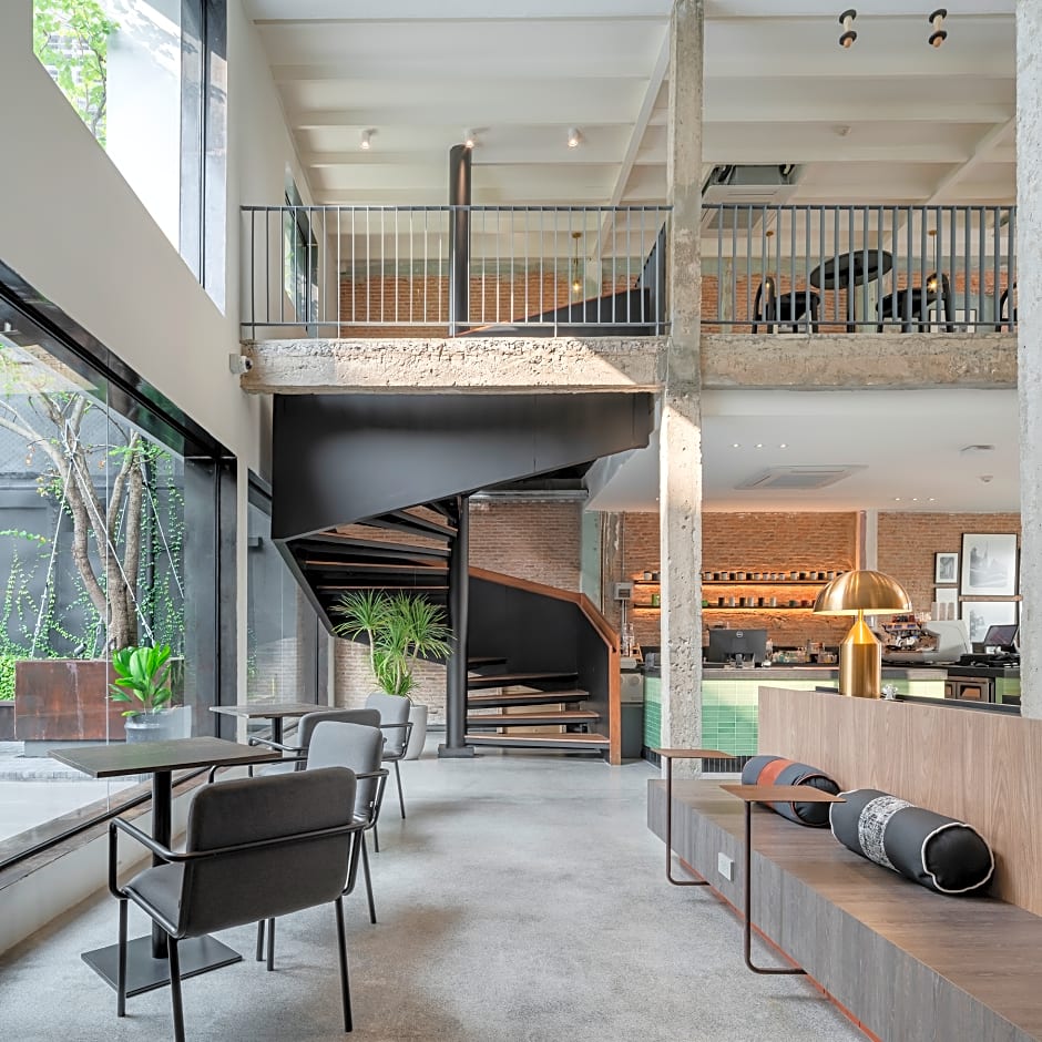 Lilit Bang Lumphu Hotel