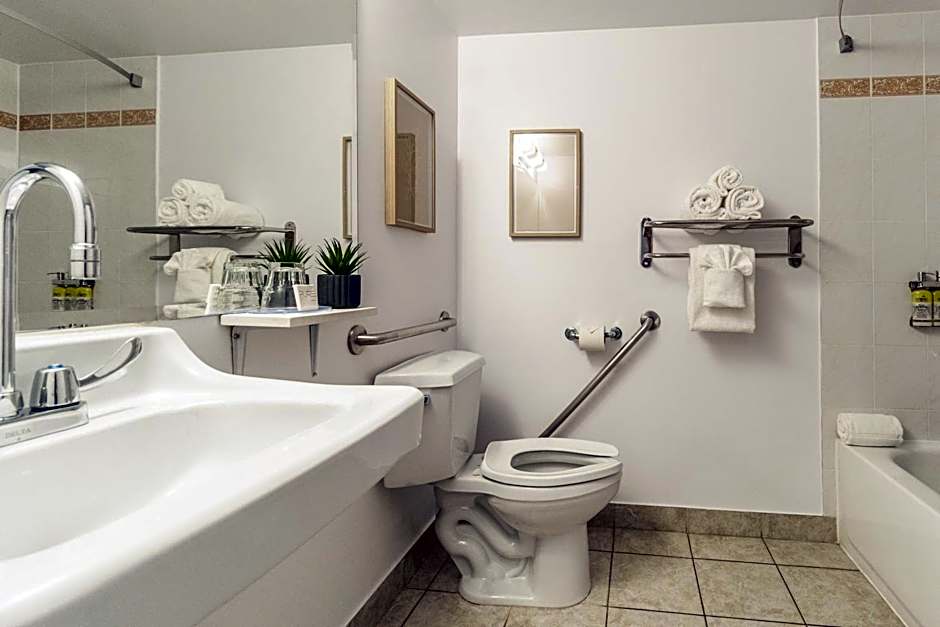 Hôtel Saint-Laurent Montréal