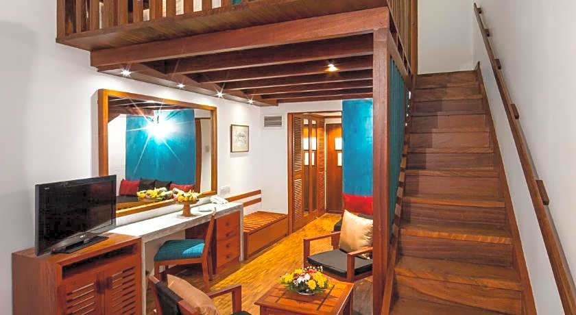 Tangerine Beach Hotel