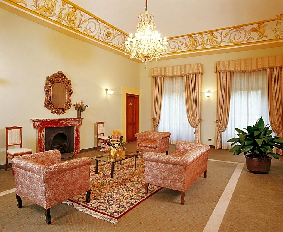 Hotel Villa San Lucchese