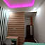 OYO Life 93158 Kost Asaka