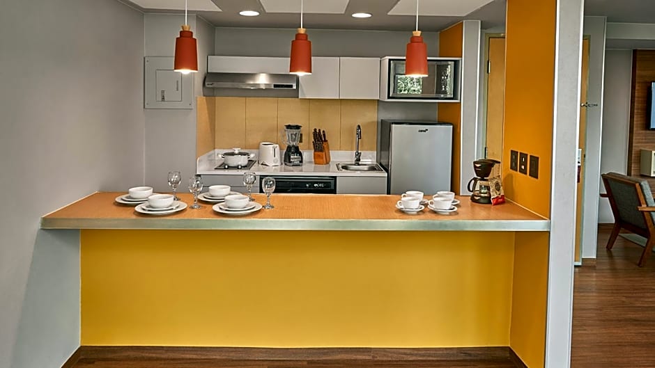 City Express Suites by Marriott Ciudad de México Anzures