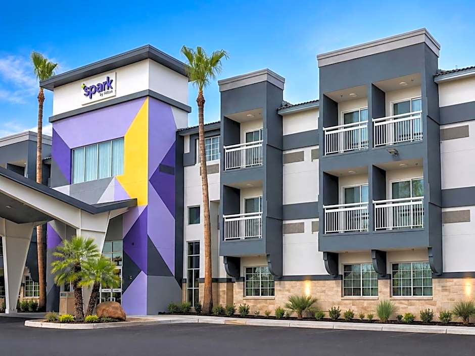 Spark by Hilton Tempe Phoenix Airport