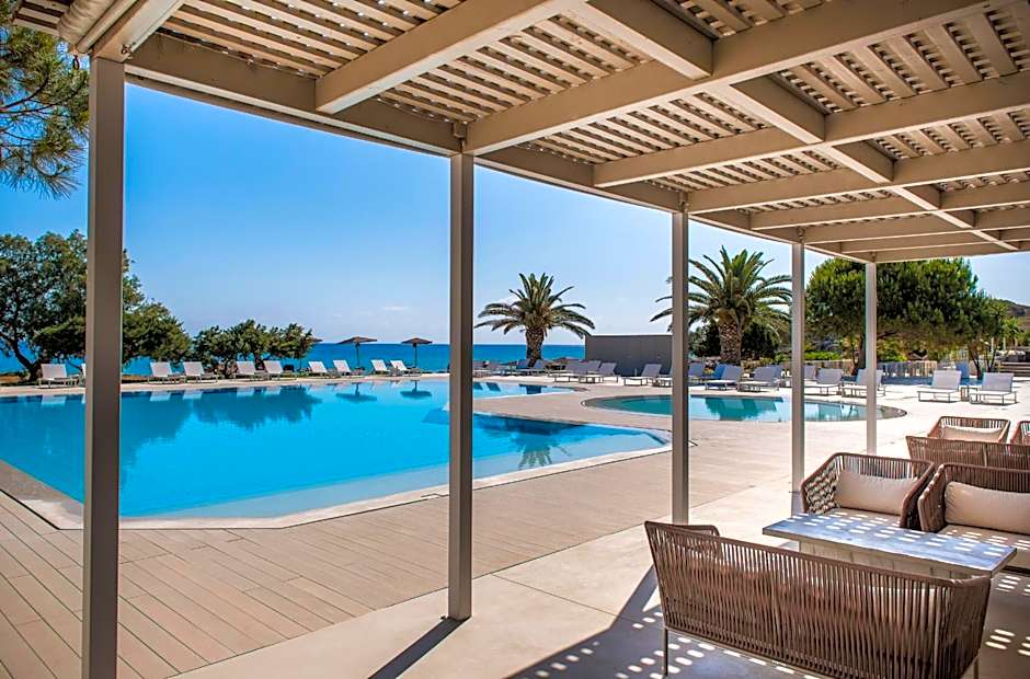 The Bay Hotel & Suites