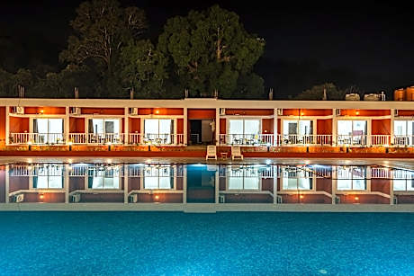 Ashoka jungle river resort