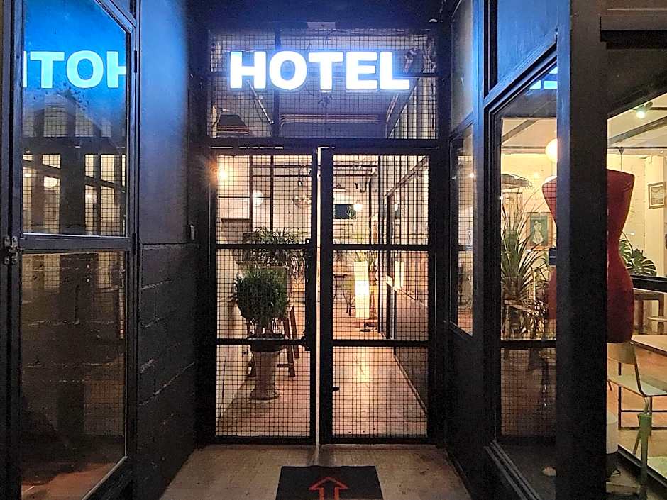 Hand hotel
