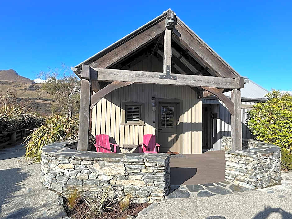 Headwaters Glenorchy Eco Lodge