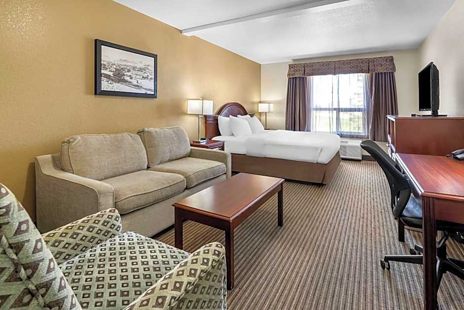 SureStay Plus Hotel by Best Western Drumheller