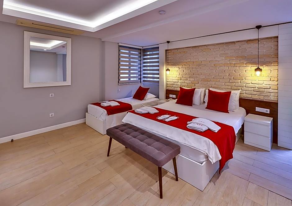 Lale Hotel