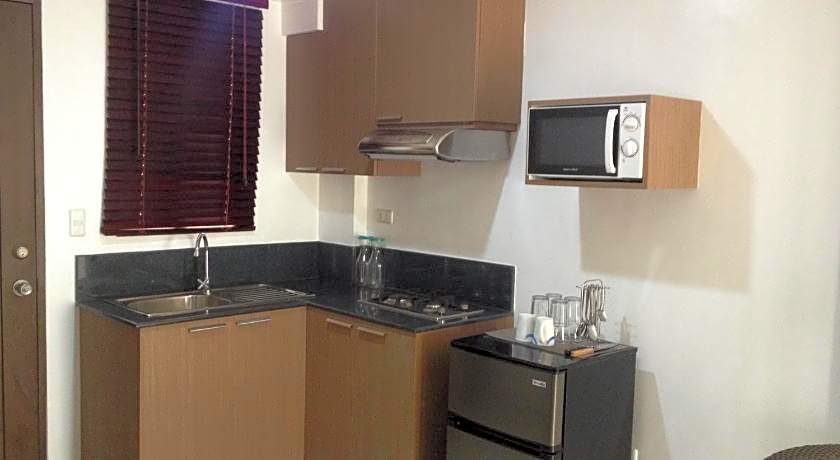 Anahaw Studio Suites