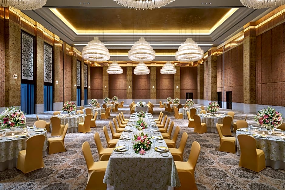 The Leela Gandhinagar Hotel