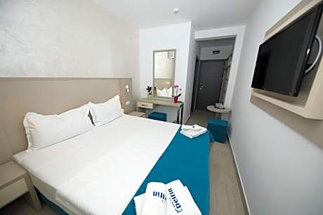 King Room with Balcony