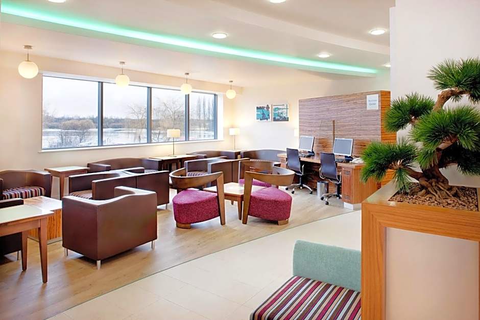 Holiday Inn Express Tamworth By IHG
