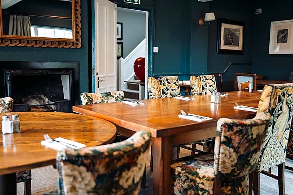 The Rose & Crown, Ashbury