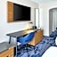 Fairfield Inn and Suites Rochester East