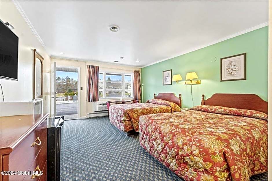 Top Hill Motel