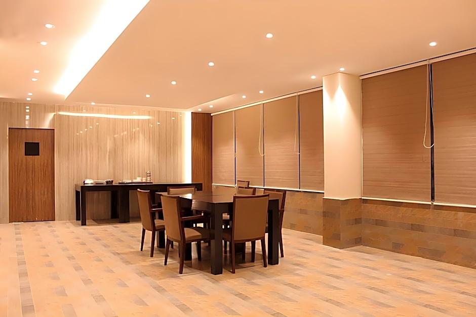 The Byke Signature Pure Veg