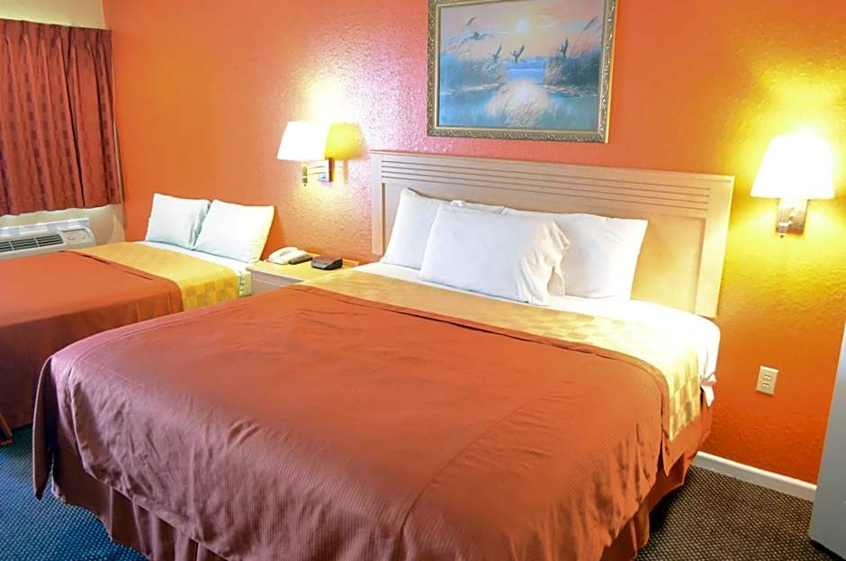 Texan Inn & Suites – Houston, TX