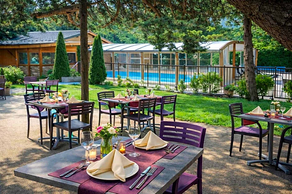 Logis Hotel Le Lac