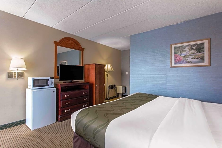 Quality Inn West Springfield