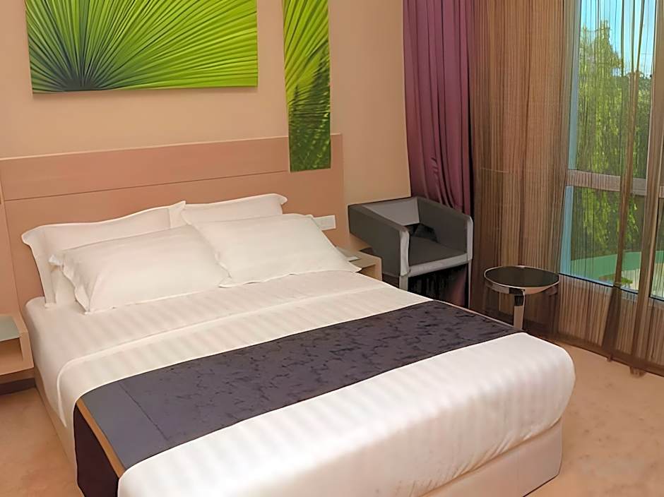 Amanson Signature Hotel