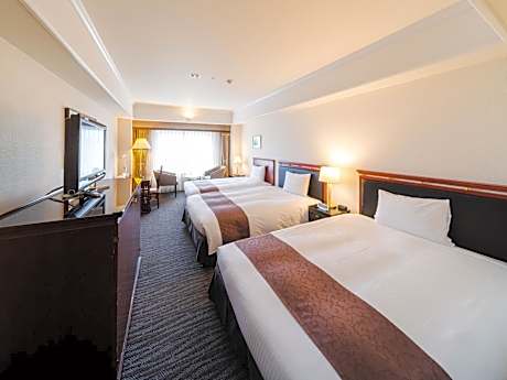 Superior Triple Room - Non-Smoking