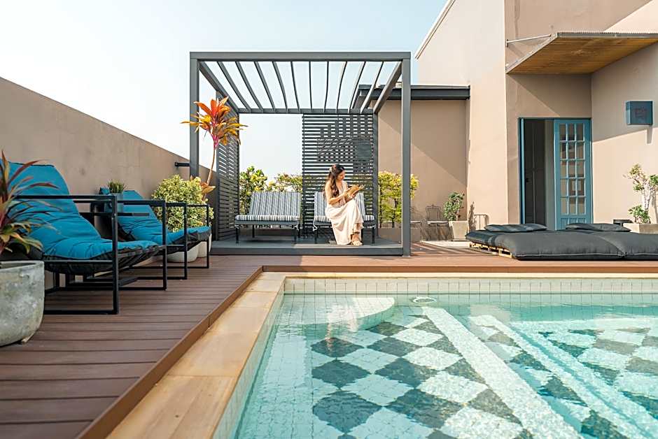 THEA Private Suites by TH District