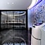 Xiaowu Hotel (Yide Road Metro Station)