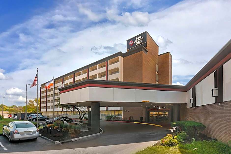 Best Western Plus Kansas City Sports Complex Hotel