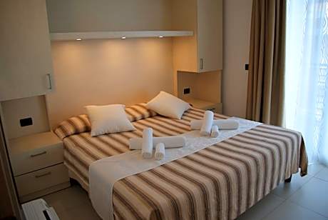 One-Bedroom Suite with Lagoon View