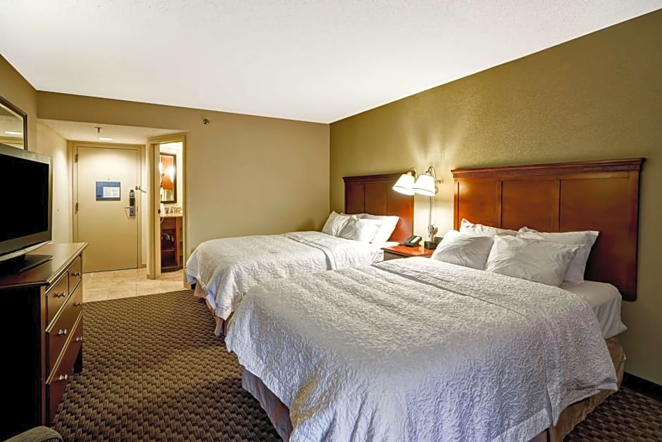 Hampton Fairmont WV