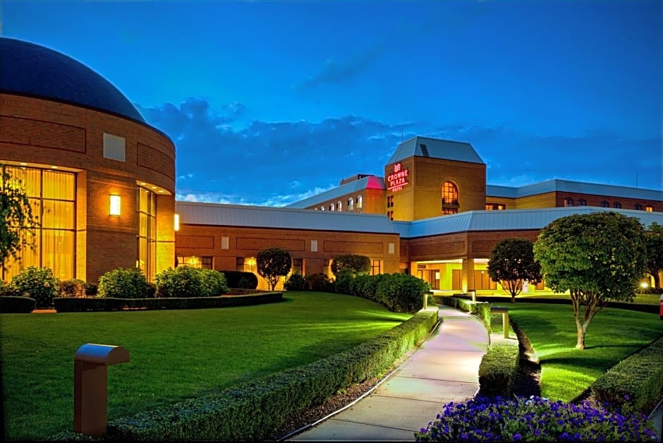 Crowne Plaza Providence Warwick Airport