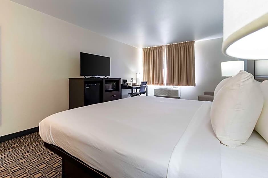 Quality Inn Winslow I-40