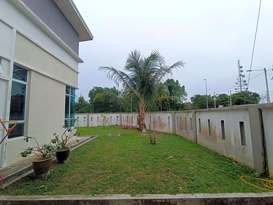 Hotel O Penginapan Almera