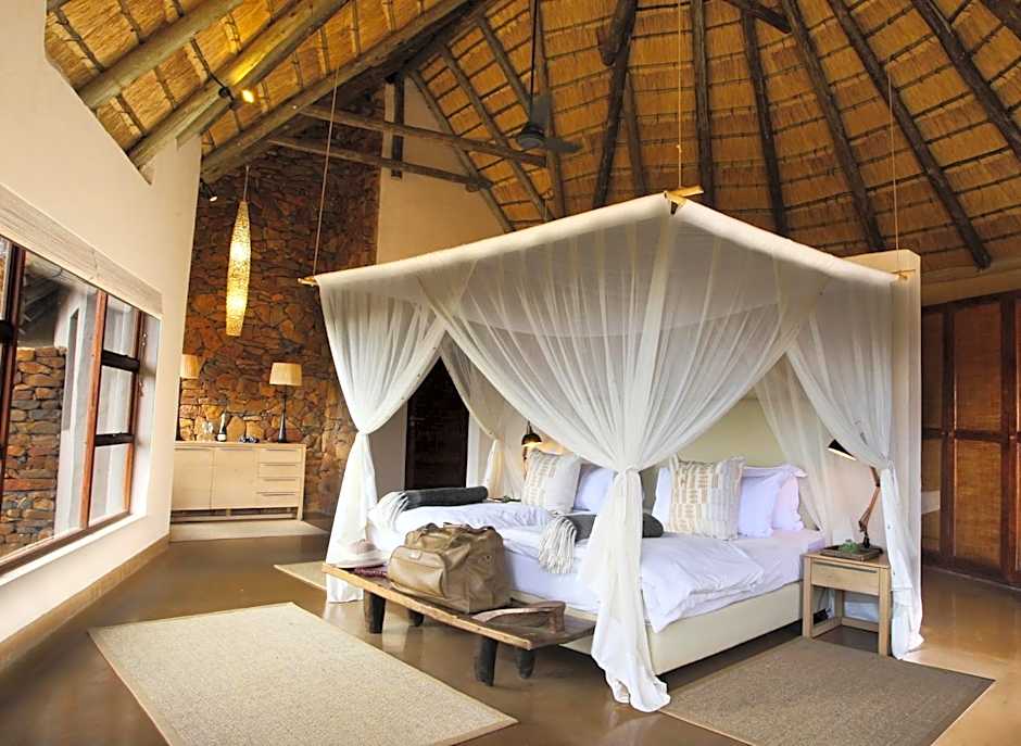Nambiti Plains Lodge