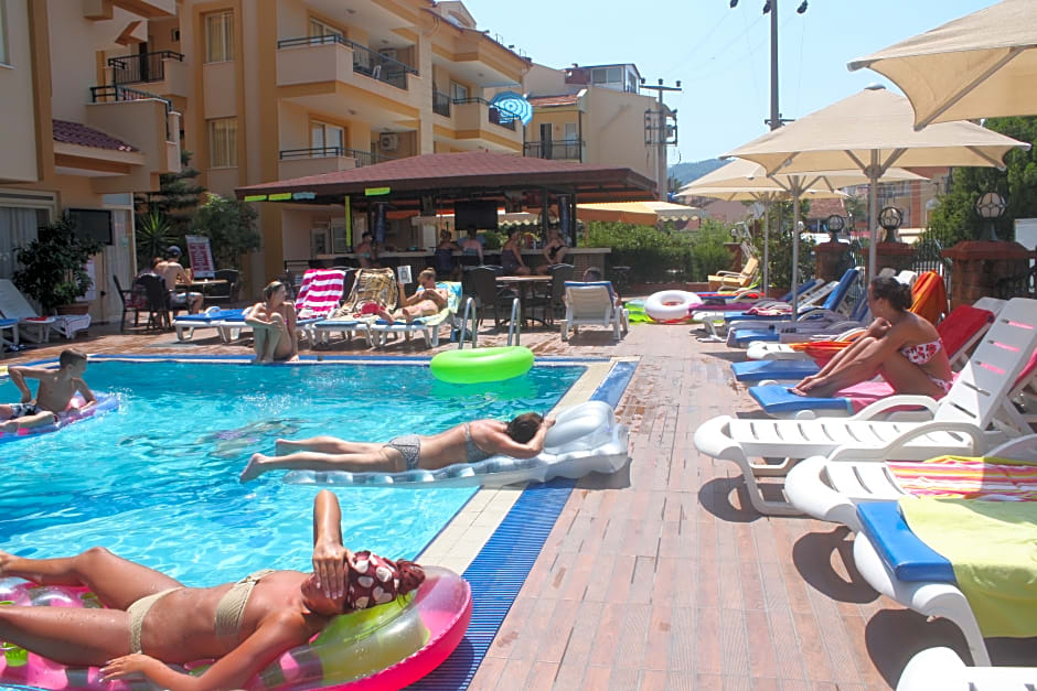 Sebnem Apart & Studio