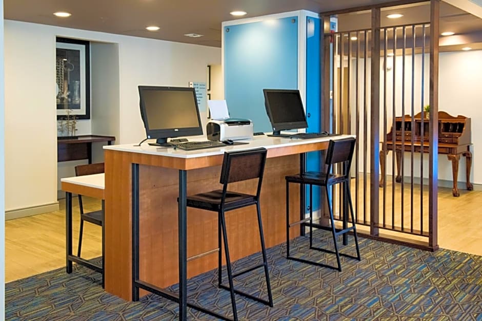 Holiday Inn Express Pascagoula-Moss Point, an IHG Hotel