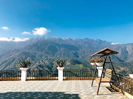 Deluxe Double or Twin Room with Balcony